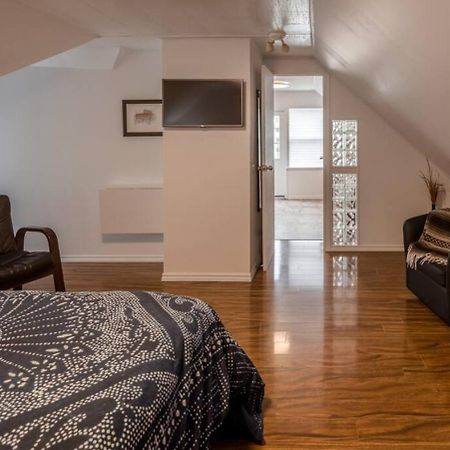 The Loft At Hiltz House Apartment Халифакс Екстериор снимка